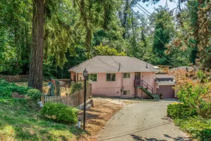 6136 Marine Drive, Burnaby, BC, Burnaby — Half Duplex for sale