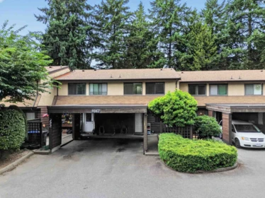 121 9467 Prince Charles Boulevard, Surrey, BC, Surrey — Townhouse for sale