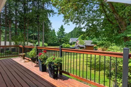 Hot Tub / Spa Photo of 24299 55 Avenue, Langley, BC
