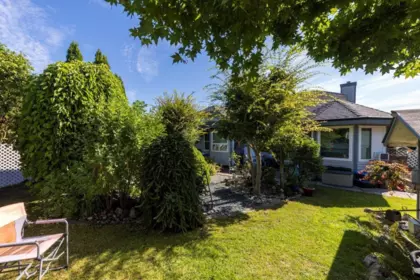 Kitchen Photo of 8729 164 Street, Surrey, BC