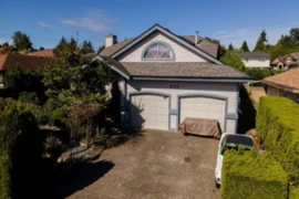 8729 164 Street, Surrey, BC