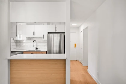 Dining Area Photo of 306 1526 George Street, White Rock, BC