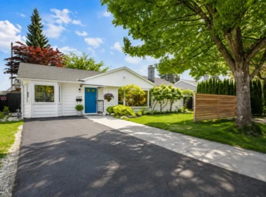 1287 W 15th Street, North Vancouver, BC, North Vancouver — Single Family Residence for sale