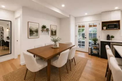 Kitchen Photo of 1287 W 15th Street, North Vancouver, BC