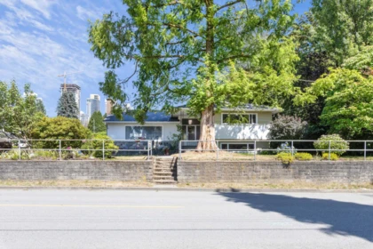 541 Cochrane Avenue, Coquitlam, BC, Coquitlam — Single Family Residence for sale