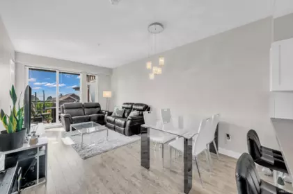 2201 963 Charland Avenue, Coquitlam, BC, Coquitlam — Apartment/Condo for sale