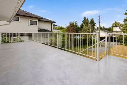 Garden / Landscaping Photo of 5845 124 Street, Surrey, BC