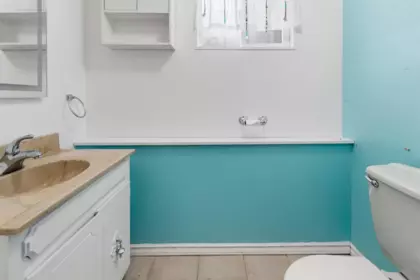 Hallway Photo of 5845 124 Street, Surrey, BC