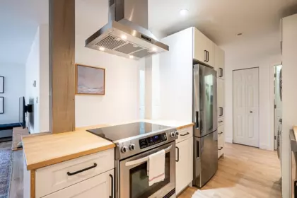 Kitchen Island Photo of 201 1103 Howie Avenue, Coquitlam, BC
