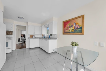 Primary Bedroom Photo of 10280 Amethyst Avenue, Richmond, BC