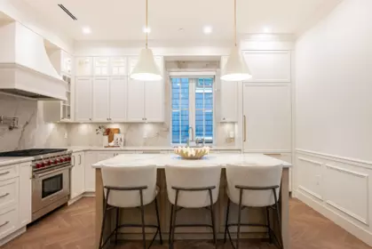 Pantry Photo of 1 127 W 17th Avenue, Vancouver, BC