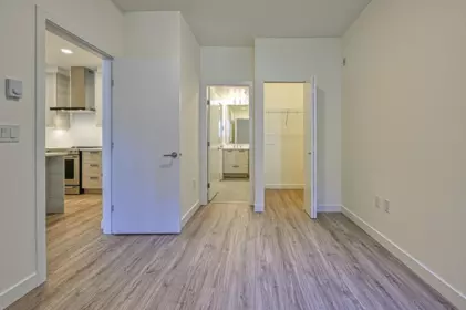 Powder Room Photo of 106 7133 14 Avenue, Burnaby, BC