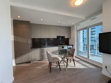 709 6080 Mckay Avenue, Burnaby, BC, Burnaby — Apartment/Condo for sale