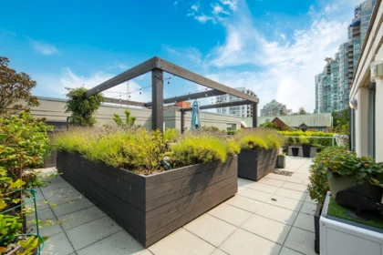 306 125 Milross Avenue, Vancouver, BC, Vancouver — Apartment/Condo for sale
