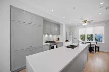Breakfast Nook Photo of 4354 Knight Street, Vancouver, BC