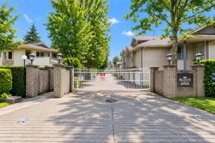 104 10538 153 Street, Surrey, BC, Surrey — Townhouse for sale