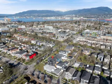 Garden / Landscaping Photo of 3 550 Kaslo Street, Vancouver, BC