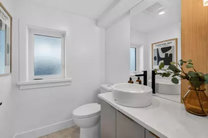Primary Bedroom Photo of 3 550 Kaslo Street, Vancouver, BC
