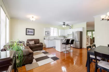 Breakfast Nook Photo of 69 15037 58 Avenue, Surrey, BC