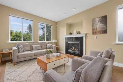 Living Room Photo of 1 3171 Flint Street, Port Coquitlam, BC