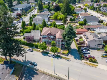 Outdoor Deck Photo of 1 3171 Flint Street, Port Coquitlam, BC