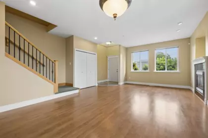 Pantry Photo of 1 3171 Flint Street, Port Coquitlam, BC