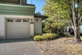 318 13888 70 Avenue, Surrey, BC