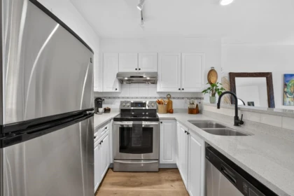309 760 Kingsway, Vancouver, BC, Vancouver — Apartment/Condo for sale