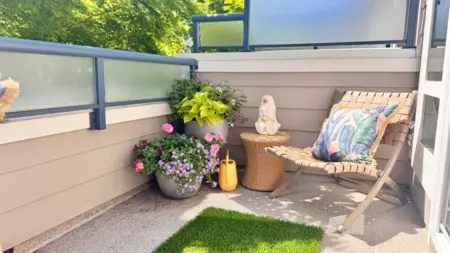 Outdoor Deck Photo of 3 15161 Prospect Avenue, White Rock, BC