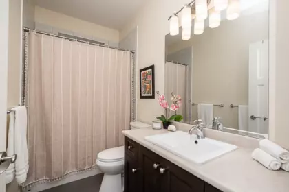 Loft / Bonus Room Photo of 19299 69a Avenue, Surrey, BC
