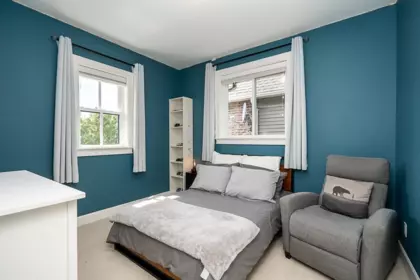 Office / Den Photo of 19299 69a Avenue, Surrey, BC