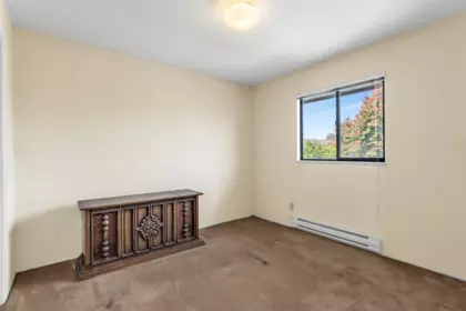 Hallway Photo of 5451 Moncton Street, Richmond, BC