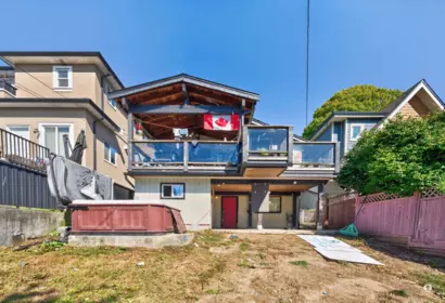 Family Room Photo of 3184 E 8th Avenue, Vancouver, BC