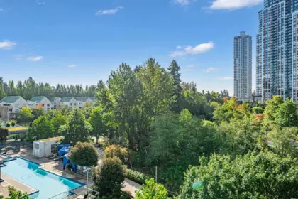 Office / Den Photo of 703 13696 100 Avenue, Surrey, BC