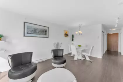 Pantry Photo of 703 13696 100 Avenue, Surrey, BC