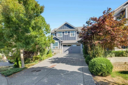 Exterior Rear Photo of 27515 27a Avenue, Langley, BC
