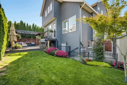 Fitness Center Photo Near 27515 27a Avenue, Langley, BC