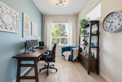Guest Bathroom Photo of 27515 27a Avenue, Langley, BC