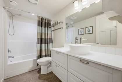 Hot Tub / Spa Photo of 27515 27a Avenue, Langley, BC