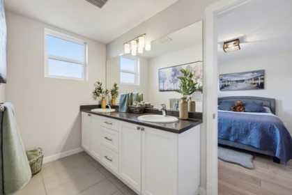 Laundry Room Photo of 27515 27a Avenue, Langley, BC