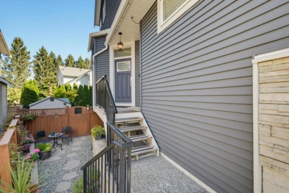 Living Room Photo of 27515 27a Avenue, Langley, BC