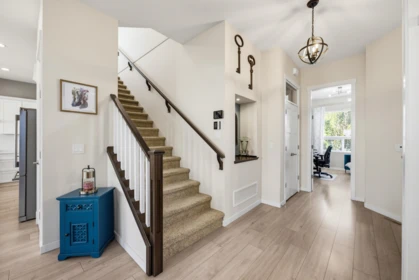 Powder Room Photo of 27515 27a Avenue, Langley, BC