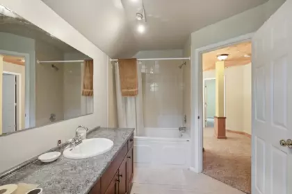 Office / Den Photo of 5280 Bear Bay Road, Garden Bay, BC