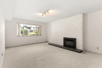 Swimming Pool Photo of 10151 Rosedene Crescent, Richmond, BC