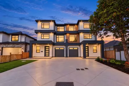 102 15371 94 Avenue, Surrey, BC, Surrey — Half Duplex for sale