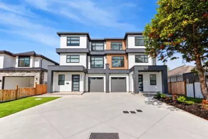 102 15371 94 Avenue, Surrey, BC, Surrey — Half Duplex for sale