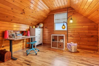 Mudroom Photo of 920 Chilliwack Street, New Westminster, BC