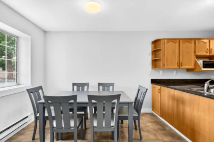 Kitchen Island Photo of #13 19270 119 Avenue, Pitt Meadows, BC