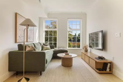 221 7789 Yukon Street, Vancouver, BC, Vancouver — Townhouse for sale