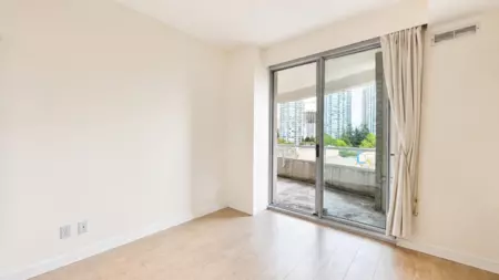 Powder Room Photo of 6521 Bonsor Avenue, Burnaby, BC